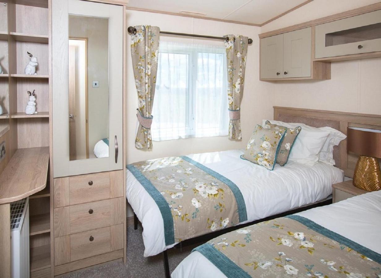 Newperran Holiday Park New Quay Εξωτερικό φωτογραφία