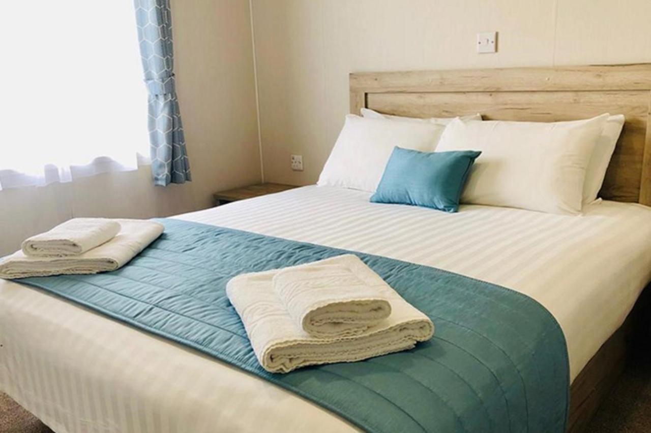 Newperran Holiday Park New Quay Εξωτερικό φωτογραφία